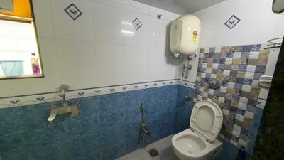 Vasant View Bathroom One 3