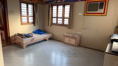 Bedroom Image of 4500 Sq.ft 5 BHK Villa for sale in Thaltej Ahmedabad for Rs. 75000000