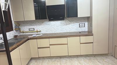 Kitchen Image of 1650 Sq.ft 3 BHK Builder Floor for rent in Vasundhara Ghaziabad for Rs. 35000