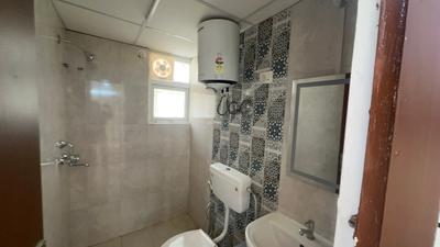 Image of 750 Sq.ft 2 BHK Apartment / Flat for sale in Signature Global The Millennia 3, Sector 37D, Gurgaon for Rs. 8000000