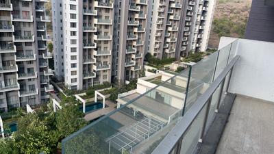 Balcony Image of 1650 Sq.ft 3 BHK Apartment / Flat for sale in Kalpataru Jade Residences, Baner Pune for Rs. 24500000