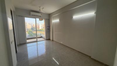 Living Room Image of 1250 Sq.ft 3 BHK Builder Floor for rent in Signature Global City 92, Sector 92 Gurgaon for Rs. 28000