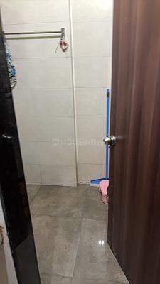 Bathroom Image of 425 Sq.ft 1 BHK Apartment / Flat for sale in Sunrise Parkview Phase I, Padle Gaon Thane for Rs. 3300000