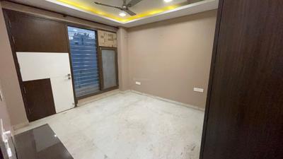 Bedroom Image of 1400 Sq.ft 3 BHK Builder Floor for sale in Surajmal Vihar New Delhi for Rs. 27000000