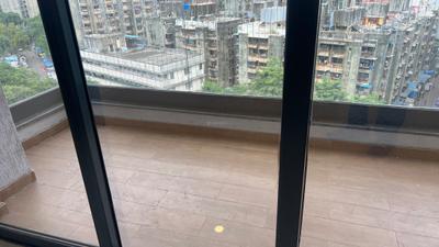 Balcony Image of 978 Sq.ft 2 BHK Apartment / Flat for rent in Nahar Jonquille and Jamaica, Powai Mumbai for Rs. 73000
