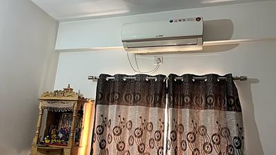 Bedroom Image of 1100 Sq.ft 2 BHK Apartment / Flat for sale in Everest Icon, Bhayli Vadodara for Rs. 3299000