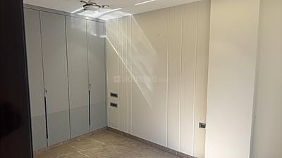 Bedroom Image of 960 Sq.ft 3 BHK Builder Floor for sale in  Maurya Enclave, Pitampura New Delhi for Rs. 18000000
