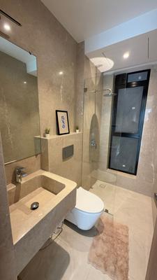 Image of 1300 Sq.ft 3 BHK Apartment / Flat for sale in Khar West, Mumbai for Rs. 105000000