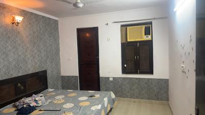 Bedroom Image of 810 Sq.ft 2 BHK Builder Floor for rent in Sector 49 Faridabad for Rs. 18000