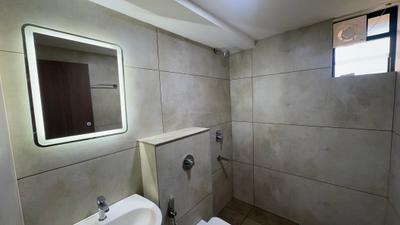 Bathroom Image of 580 Sq.ft 1 BHK Apartment / Flat for rent in Eroor Kochi for Rs. 32000