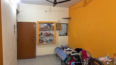 Bedroom Image of 650 Sq.ft 6 BHK Independent House for sale in Indira Nagar Lucknow for Rs. 9000000