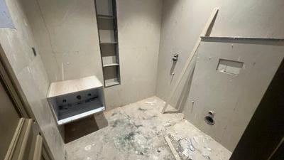 Bathroom Image of 2500 Sq.ft 4 BHK Villa for sale in Kanti Niketan, Neel Matha Lucknow for Rs. 15500000