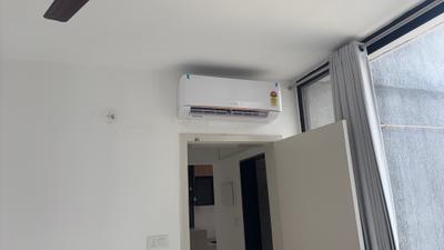 Bedroom Image of 850 Sq.ft 2 BHK Apartment / Flat for rent in Vascon Citron, Wagholi Pune for Rs. 25000
