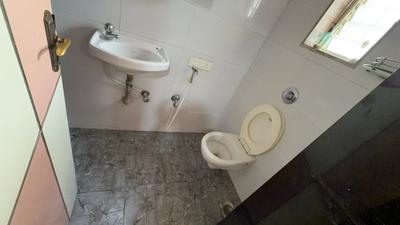 Image of 1350 Sq.ft 3 BHK Apartment / Flat for rent in Gahlot Majesty, Seawoods, Navi Mumbai for Rs. 70000