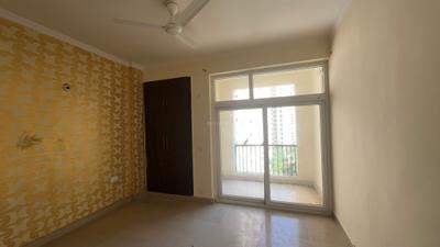Bedroom Image of 1545 Sq.ft 3.5 BHK Apartment / Flat for sale in Amrapali Silicon City, Sector 76 Noida for Rs. 15800000