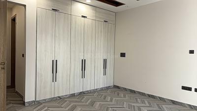Bedroom Image of 4500 Sq.ft 4 BHK Builder Floor for sale in Sector 21C Faridabad for Rs. 42500000
