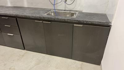 Kitchen Image of 650 Sq.ft 1 BHK Apartment / Flat for rent in Mahalakshmi Nagar Indore for Rs. 15000