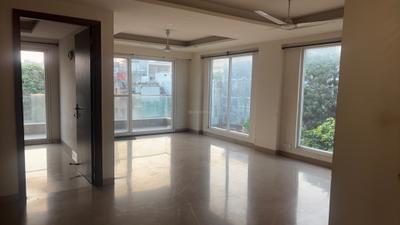 Living Room Image of 2700 Sq.ft 4 BHK Independent House for rent in Sector 56 Gurgaon for Rs. 65000