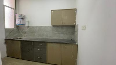 Kitchen Image of 450 Sq.ft 1 BHK Apartment / Flat for rent in Mahalakshmi Nagar Indore for Rs. 18000