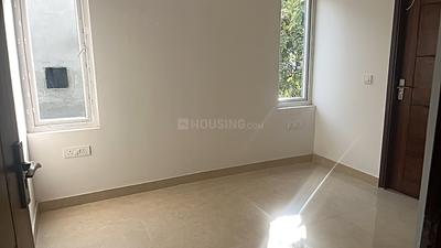 Bedroom Image of 720 Sq.ft 2 BHK Apartment / Flat for sale in Kotla Mubarakpur New Delhi for Rs. 7600000