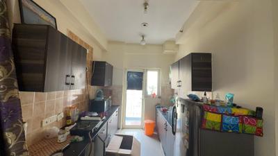 Kitchen Image of 949 Sq.ft 2 BHK Apartment / Flat for rent in Gardenia Golf City, Sector 75 Noida for Rs. 35000