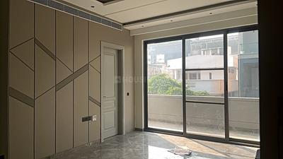 Bedroom Image of 4896 Sq.ft 4 BHK Builder Floor for sale in Model Town New Delhi for Rs. 75000000