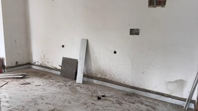 Living Room Image of 973 Sq.ft 2 BHK Apartment / Flat for sale in Chinar Park Kolkata for Rs. 3892000