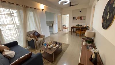 Living Room Image of 1080 Sq.ft 2.5 BHK Apartment / Flat for sale in Nimbus The Hyde Park, Sector 78 Noida for Rs. 12200000