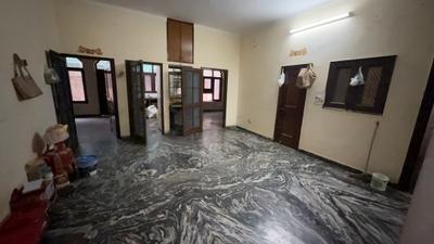 Living Room Image of 1845 Sq.ft 3 BHK Independent House for sale in Sector 10A Gurgaon for Rs. 65000000