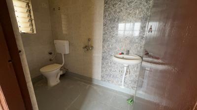 Image of 1100 Sq.ft 3 BHK Apartment / Flat for rent in Swagat Skyline, Rajarhat, Kolkata for Rs. 17000