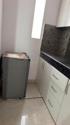 Kitchen Image of 750 Sq.ft 1 RK Builder Floor for rent in Sector 57 Gurgaon for Rs. 22000