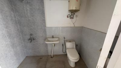 Image of 950 Sq.ft 2 BHK Apartment / Flat for rent in Suncity Avenue 76, Sector 76, Gurgaon for Rs. 18000
