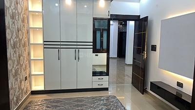 Bedroom Image of 1150 Sq.ft 2 BHK Builder Floor for sale in Indirapuram Ghaziabad for Rs. 6425000