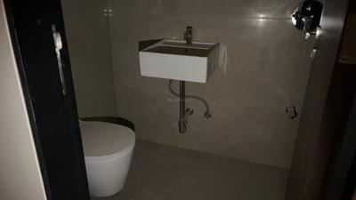 Image of 2750 Sq.ft 4.5 BHK Apartment / Flat for sale in Vile Parle West, Mumbai for Rs. 141000000
