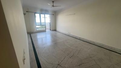 Living Room Image of 2000 Sq.ft 3 BHK Apartment / Flat for rent in Prestige Acropolis, Adugodi Bengaluru for Rs. 120000