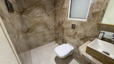 Image of 650 Sq.ft 2 BHK Apartment / Flat for sale in Raunak Centrum, Chembur, Mumbai for Rs. 15800000