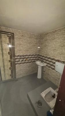 Bathroom Image of 800 Sq.ft 2 BHK Independent House for rent in Sun City Vistaar Bareilly for Rs. 12000