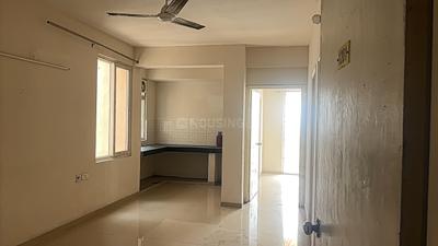 Living Room Image of 636 Sq.ft 2 BHK Apartment / Flat for sale in Shree Green Court, Sector 90 Gurgaon for Rs. 6700000