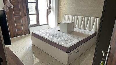 Bedroom Image of 3250 Sq.ft 4 BHK Apartment / Flat for sale in Sector 51 Gurgaon for Rs. 40500000