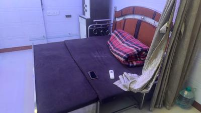 Bedroom Image of 250 Sq.ft 1 RK Apartment / Flat for rent in Powai Mumbai for Rs. 26000