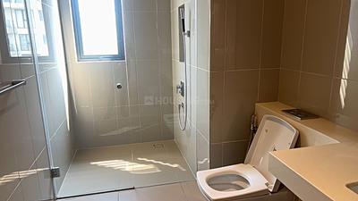 Image of 3000 Sq.ft 3 BHK Apartment / Flat for sale in Embassy Lake Terraces, Hebbal Kempapura, Bengaluru for Rs. 70000000