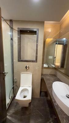 Image of 1200 Sq.ft 3 BHK Apartment / Flat for sale in Khar West, Mumbai for Rs. 62500000