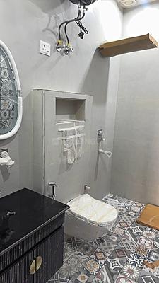 Image of 1000 Sq.ft 2 BHK Builder Floor for rent in Sushant Lok Phase 1, Gurgaon for Rs. 58000