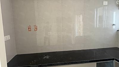 Kitchen Image of 780 Sq.ft 2 BHK Apartment / Flat for rent in Prithvi Proximus, Hadapsar Pune for Rs. 30000