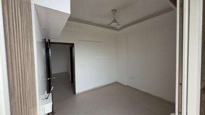 Bedroom Image of 900 Sq.ft 2 BHK Apartment / Flat for sale in Aditya Urban Royale, Bamheta Village Ghaziabad for Rs. 6600000