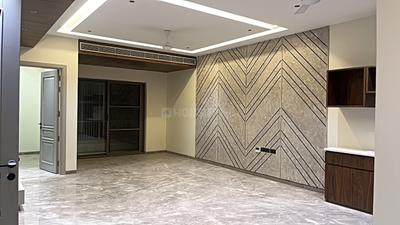 Living Room Image of 4896 Sq.ft 4 BHK Builder Floor for sale in Model Town New Delhi for Rs. 75000000