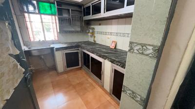 Kitchen Image of 950 Sq.ft 2 BHK Apartment / Flat for sale in Sector 7 Rohini New Delhi for Rs. 11000000