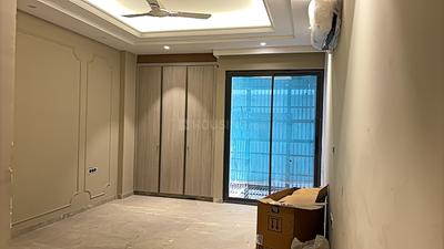 Kitchen Image of 2700 Sq.ft 4 BHK Builder Floor for sale in DLF Phase 2 Gurgaon for Rs. 52500000