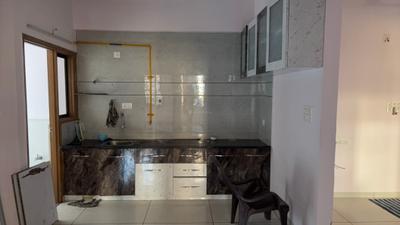Kitchen Image of 1350 Sq.ft 2 BHK Apartment / Flat for rent in Narolgam Ahmedabad for Rs. 17500