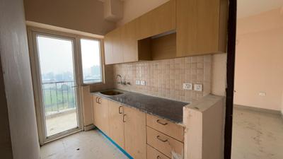 Kitchen Image of 585 Sq.ft 1 BHK Apartment / Flat for sale in Amrapali Dream Valley 2, Noida Extension Greater Noida for Rs. 4490000